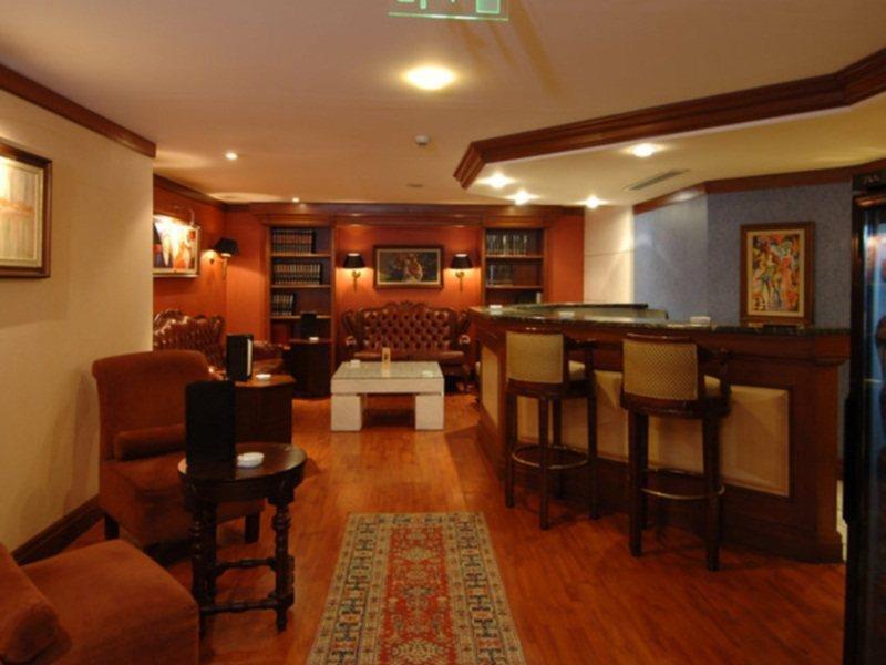 Eresin Hotels Taxim & Premier Istanbul Exterior foto